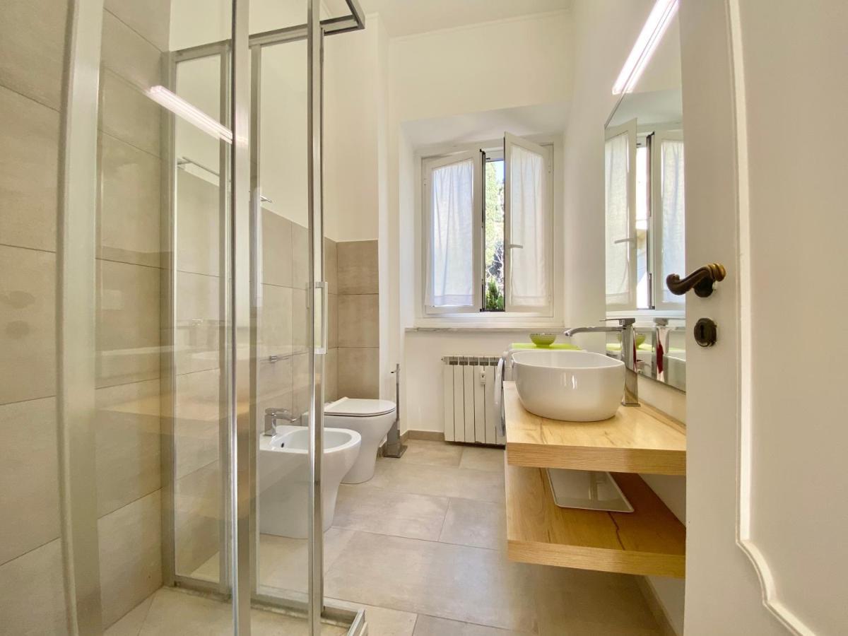 Casaviva-Stylish Trilo With Ac-Shared Pool-Parking Apartamento Génova Exterior foto