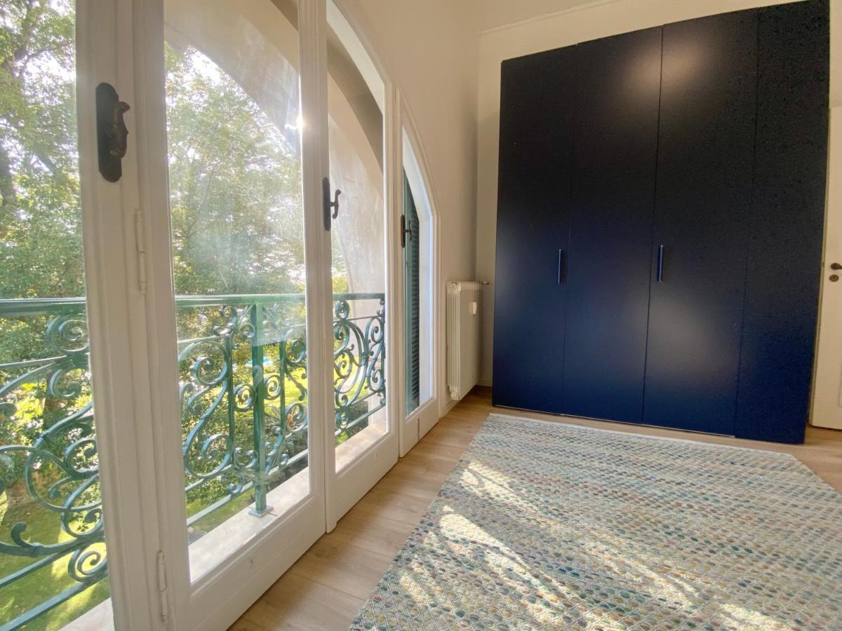 Casaviva-Stylish Trilo With Ac-Shared Pool-Parking Apartamento Génova Exterior foto